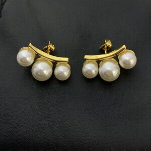 Celine Earrings with Pearls
